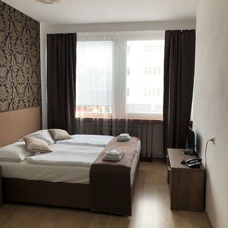 Hotel Ondras Zlin Exterior photo