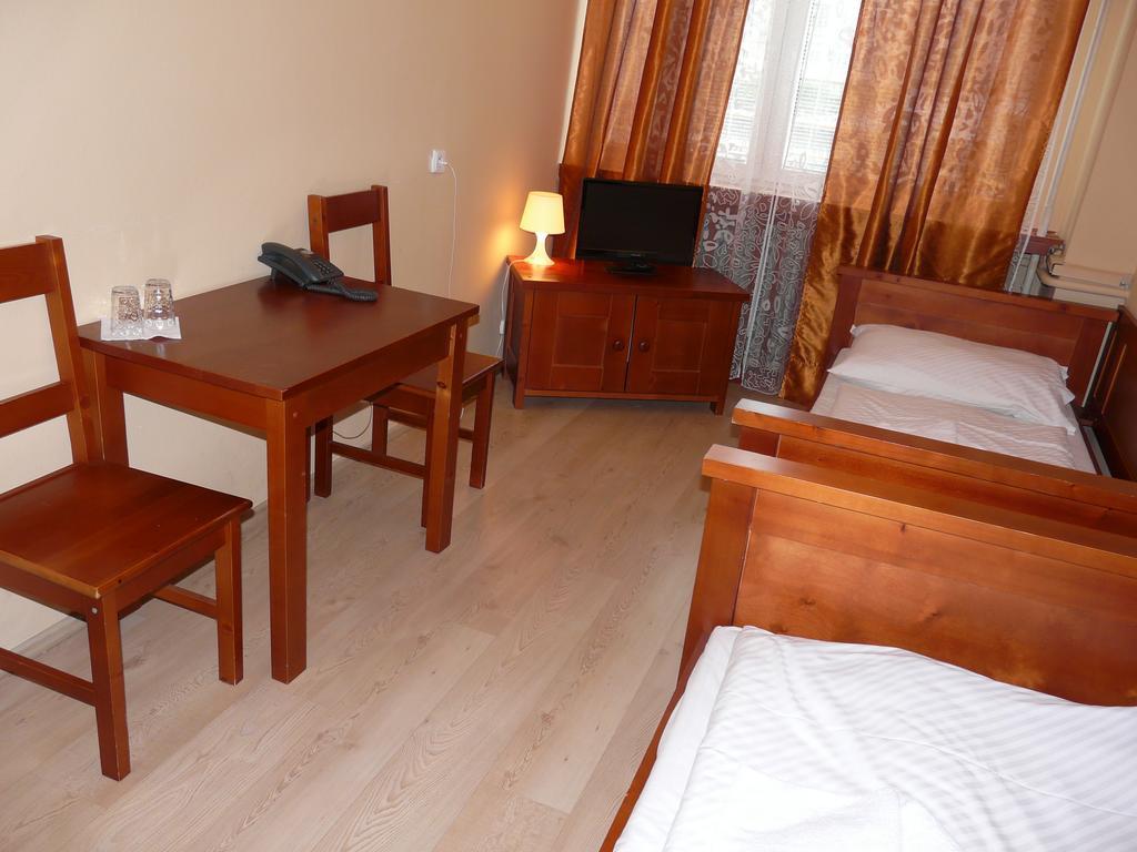 Hotel Ondras Zlin Room photo